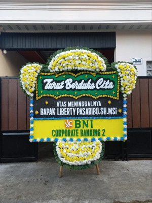 Papan Bunga Duka di Arga Makmur