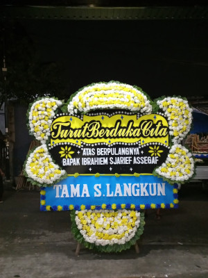 Papan Bunga Duka di Arga Makmur
